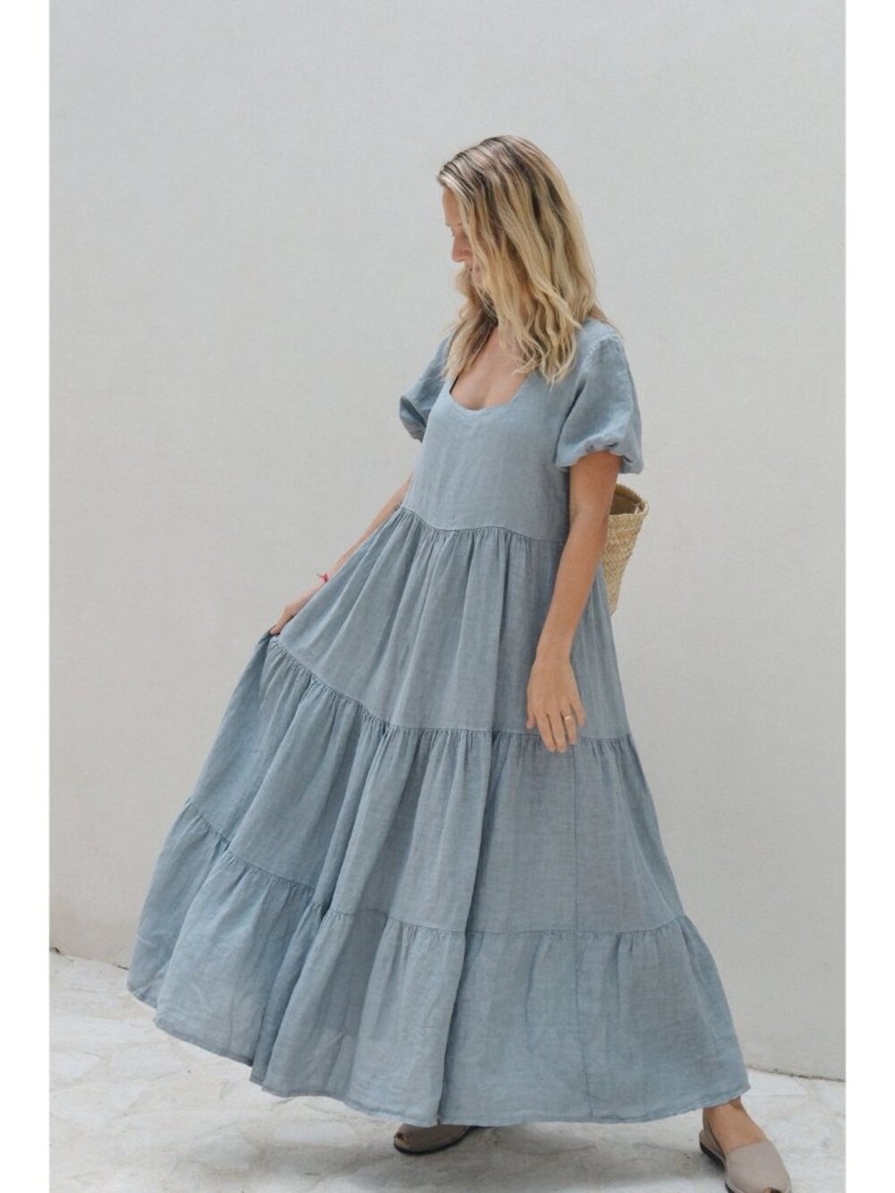 Beachwood Baby The Paloma Dress Grey Blue Linen Tiered Puff Sleeve Flowy Sz M/L